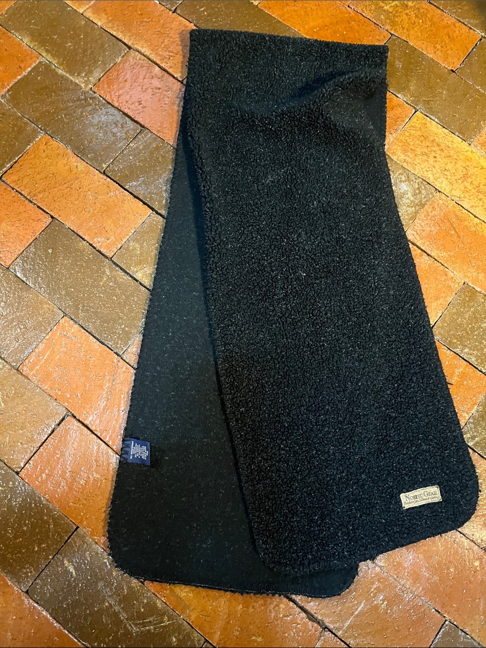 Vintage Nordic gear fleece scarf 12” wide X 62” long black 3221